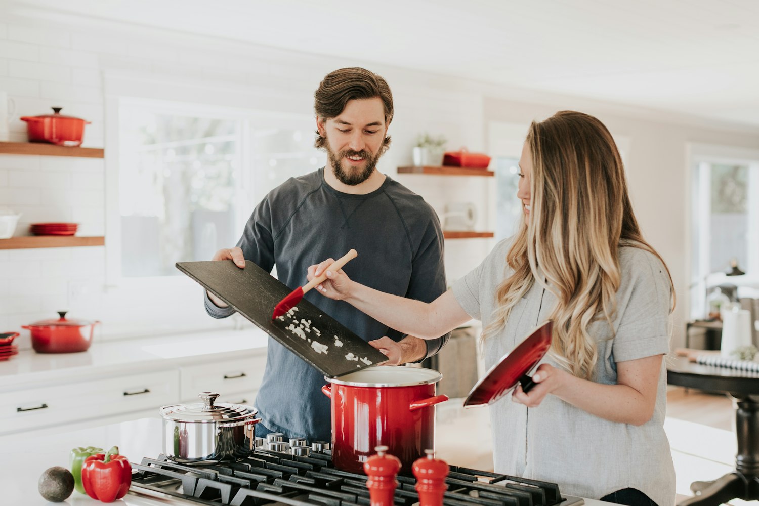 Cuisine contemporaine en bois réalisée sur mesure