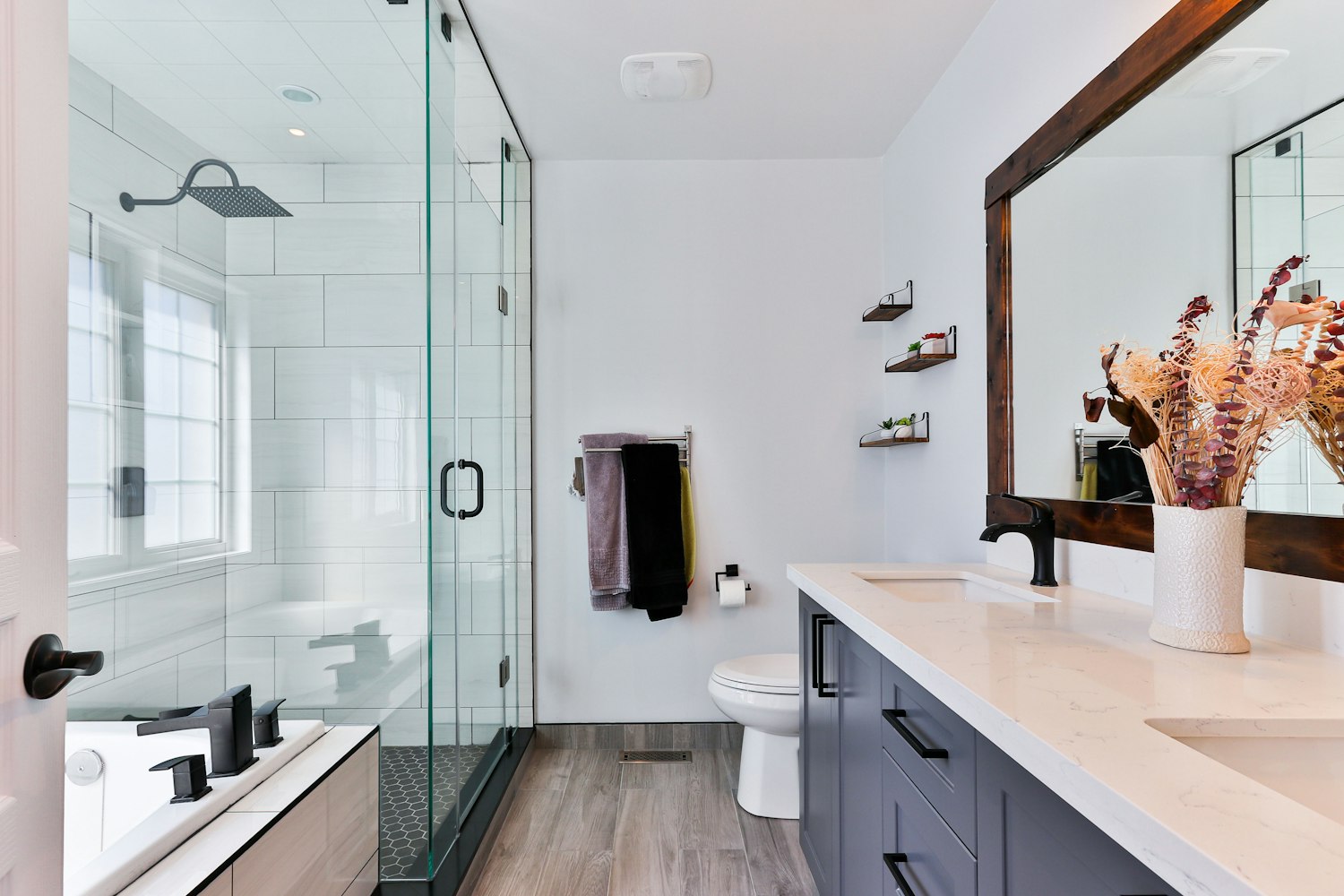 Salle de bain parisienne rénovée par nos équipes